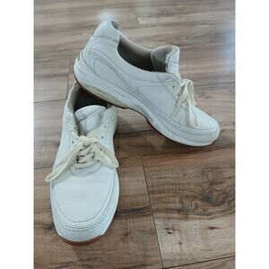 New Balance Walking Shoes Mens Abzorb 11 White Leather